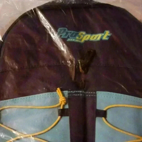 NWT backpack for kids or adults. Navy blue - Picture 3 of 4